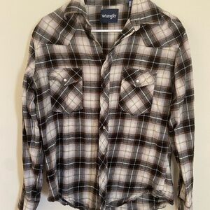Wrangler Men's Casual Black and White Plaid Flannel Shirt - medium